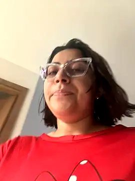 Snapshot of Cami- chatting on September 20, 6:50 pm Cami- online show from September 20, 6:50 pm