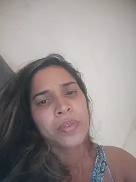 Sheilahotxh online show from September 9, 6:30 pm