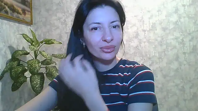 LissaBlossom online show from April 2, 3:59 am