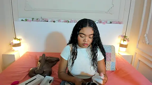 JasmineRose7 online show from October 4, 1:06 pm