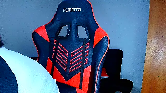 Rousse violett online show from February 19, 10:41 pm