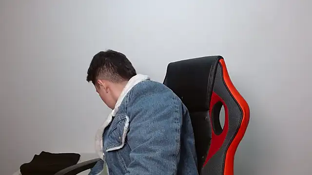 alex parker07 online show from September 29, 12:05 am