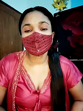 Tina-Sen online show from December 3, 6:10 pm