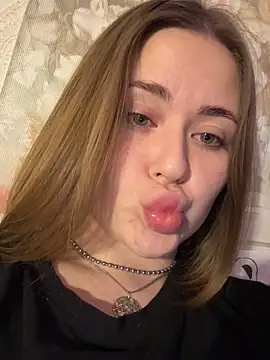 Snapshot of gi_grahams chatting on October 1, 2:16 am gi grahams online show from October 1, 2:16 am