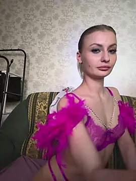 BeatriceXCute online show from November 12, 10:52 pm