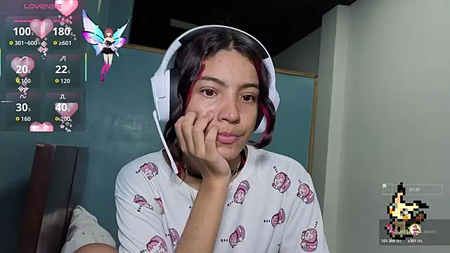 Snapshot of Lovelyamyy chatting on October 23, 10:16 pm Lovelyamyy online show from October 23, 10:16 pm