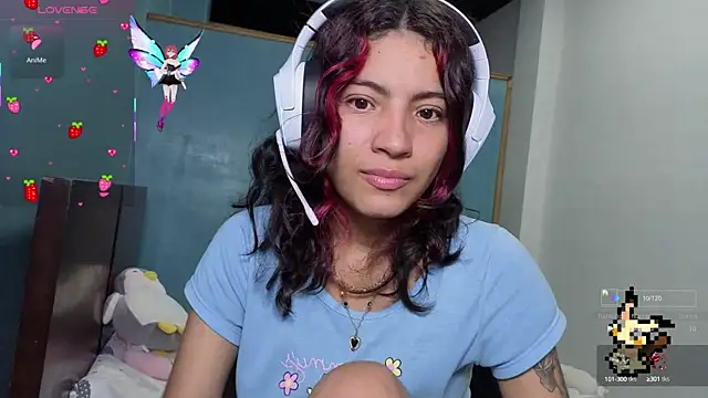 Snapshot of Lovelyamyy chatting on October 5, 4:17 am Lovelyamyy online show from October 5, 4:17 am