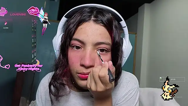 Snapshot of Lovelyamyy chatting on October 26, 11:11 pm Lovelyamyy online show from October 26, 11:11 pm