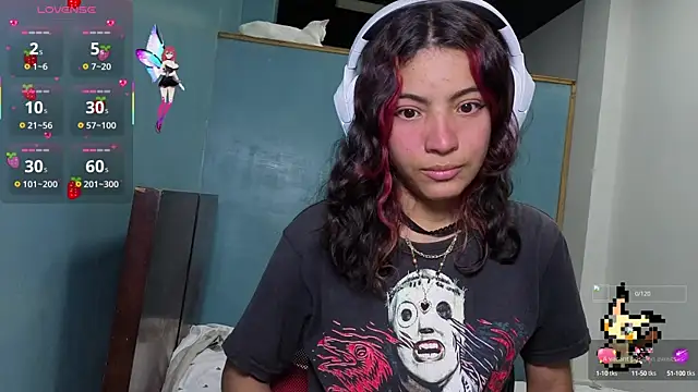 Snapshot of Lovelyamyy chatting on October 11, 3:37 pm Lovelyamyy online show from October 11, 3:37 pm