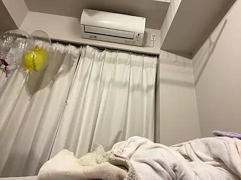 Atashi Hcup online show from December 22, 3:37 pm