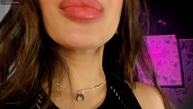 irm bucciarati online show from December 19, 8:39 am