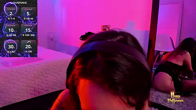 Snapshot of coral_jonesss chatting on October 24, 2:57 pm coral jonesss online show from October 24, 2:57 pm