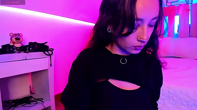 Snapshot of coral_jonesss chatting on October 11, 2:20 pm coral jonesss online show from October 11, 2:20 pm