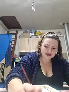 Snapshot of Jyleta chatting on September 19, 7:35 pm Jyleta online show from September 19, 7:35 pm