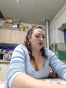 Snapshot of Jyleta chatting on September 22, 9:13 pm Jyleta online show from September 22, 9:13 pm