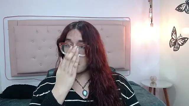 Snapshot of kathepickmanx chatting on September 24, 3:27 am kathepickmanx online show from September 24, 3:27 am