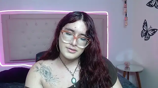 Snapshot of kathepickmanx chatting on September 21, 4:00 am kathepickmanx online show from September 21, 4:00 am