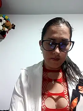 Snapshot of VIANKA_0917 chatting on October 6, 3:45 am VIANKA 0917 online show from October 6, 3:45 am