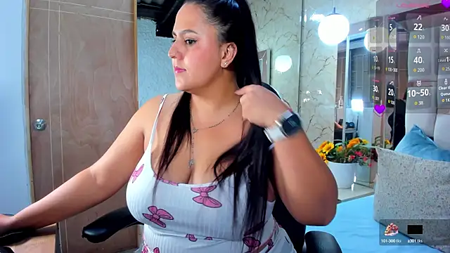 katleya lewiis online show from October 6, 10:36 pm