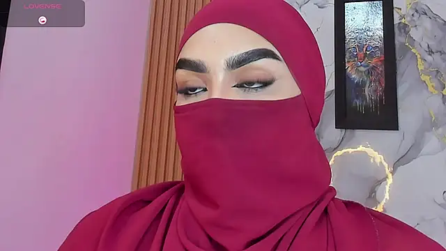 Maissa Alabi online show from April 10, 7:53 pm