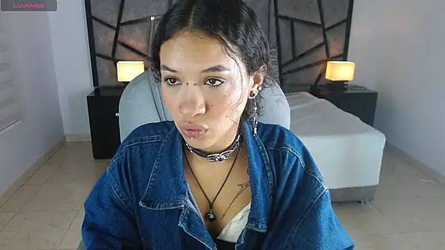 Snapshot of ilitzy_cardona chatting on October 1, 8:25 pm ilitzy cardona online show from October 1, 8:25 pm