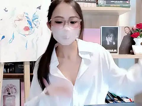 Snapshot of Lush-Office chatting on October 26, 1:39 pm Lush-Office online show from October 26, 1:39 pm