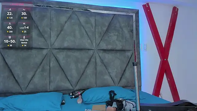 Snapshot of BrigitteRoy_ chatting on September 30, 3:01 am BrigitteRoy online show from September 30, 3:01 am