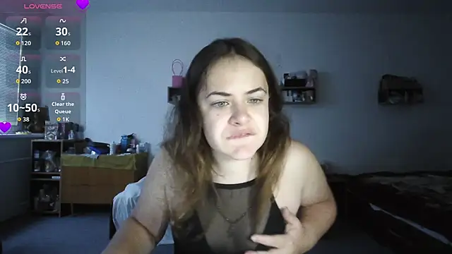 Snapshot of Your___Hope chatting on November 1, 6:28 am Your Hope online show from November 1, 6:28 am