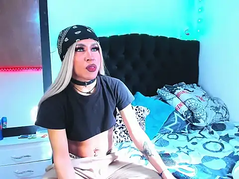 Snapshot of Georgina_Giio chatting on September 21, 8:51 pm Georgina Giio online show from September 21, 8:51 pm