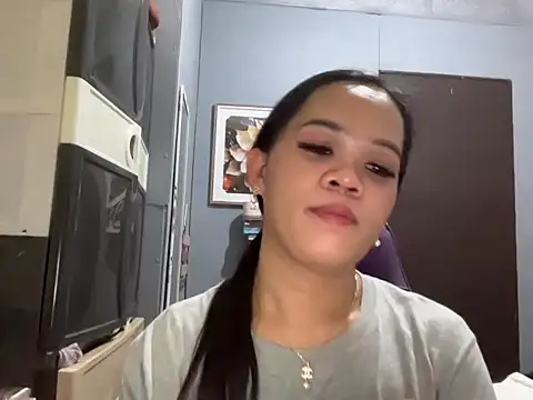 SophiaCourthaway online show from November 6, 10:48 pm