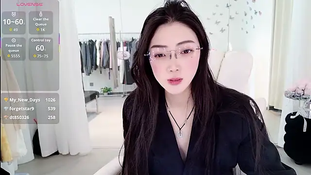 miaomiao-777 online show from February 2, 6:56 am