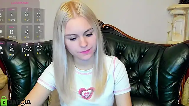 HillEva online show from September 24, 7:46 pm