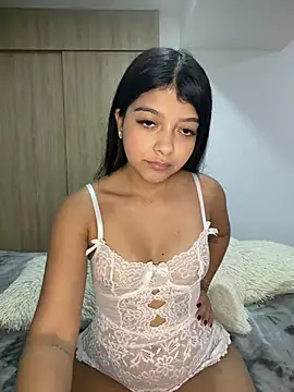 IslaBlaze online show from July 7, 2:09 pm