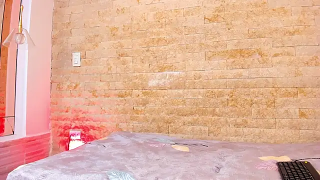 pocahontas pow online show from September 19, 12:37 pm