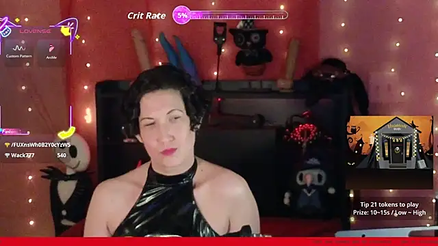 Snapshot of MistressVeritasX chatting on October 25, 11:55 pm MistressVeritasX online show from October 25, 11:55 pm