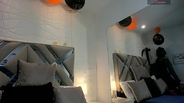 Snapshot of raquell_moore chatting on October 25, 1:08 pm raquell moore online show from October 25, 1:08 pm