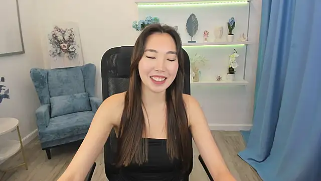 AnnaReyla online show from October 1, 12:32 pm