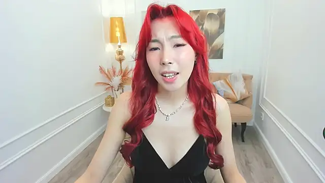 AnnaReyla online show from May 28, 11:19 am