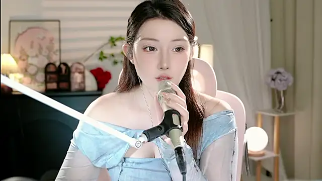 Dou-Dou-er online show from October 18, 1:36 pm