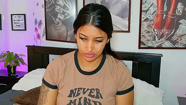 loretahorny online show from March 31, 1:11 pm