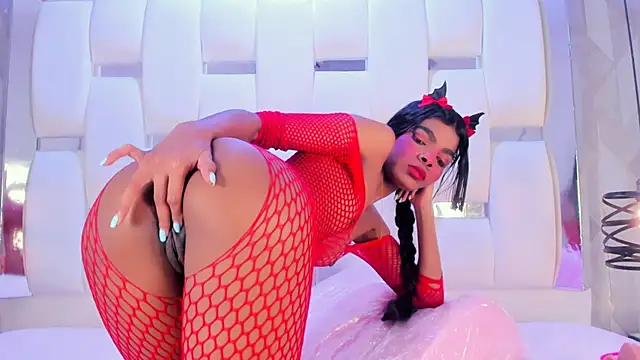 Snapshot of BriannaRoses chatting on October 17, 9:51 pm BriannaRoses online show from October 17, 9:51 pm