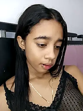 Zoe Sweett18 online show from February 28, 1:21 pm