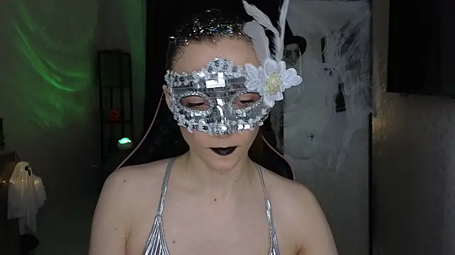 Snapshot of SwitLilit chatting on October 28, 10:47 pm SwitLilit online show from October 28, 10:47 pm