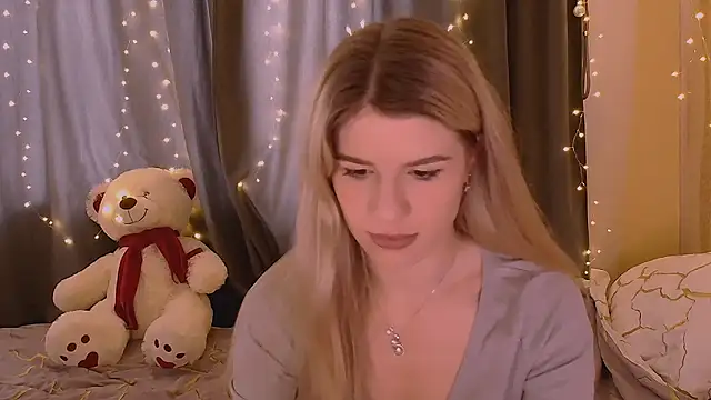 Melissa smith  online show from January 12, 11:59 am