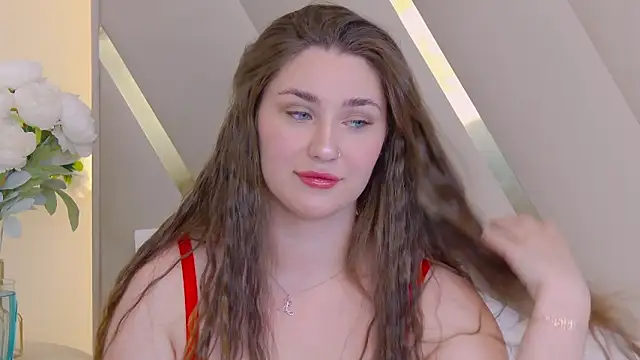 Snapshot of KiraBarlows chatting on September 22, 8:18 pm KiraBarlows online show from September 22, 8:18 pm