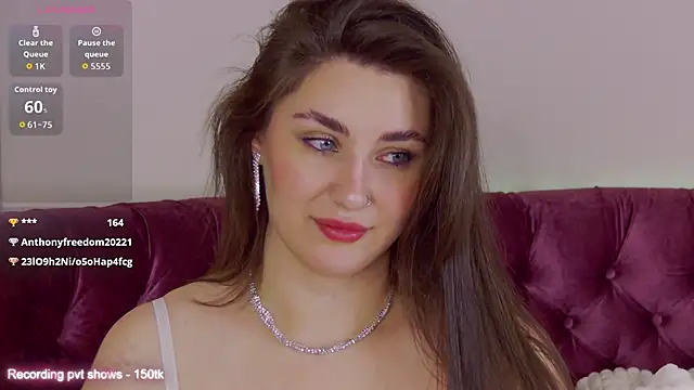 KiraBarlows online show from November 26, 9:49 pm