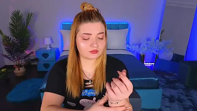 StasyNickols online show from October 12, 5:04 pm