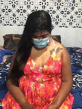 Lovely WINDI online show from July 10, 5:35 pm