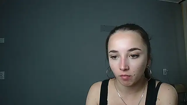 Snapshot of Eva_Gloryy chatting on September 13, 9:06 am Eva Gloryy online show from September 13, 9:06 am