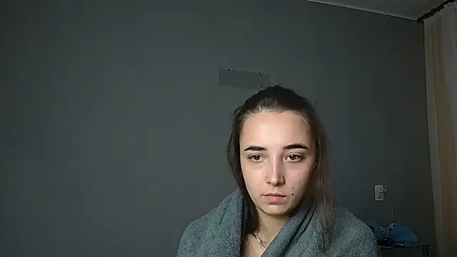 Snapshot of Eva_Gloryy chatting on October 28, 2:12 pm Eva Gloryy online show from October 28, 2:12 pm